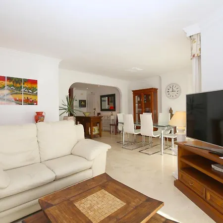 Port Aguila Lejlighed Estepona